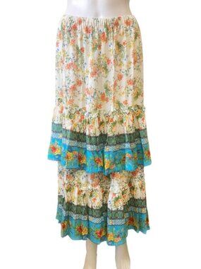 Floral Skirt Size M